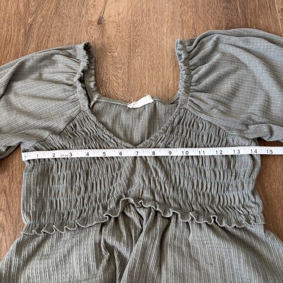 Altar'd State Green Long Sleeve Top - Size Small - Picture 4 of 11